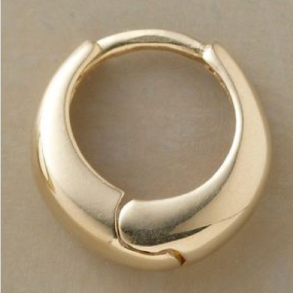 Nava Zahavi “Axis Hoop Earrings”